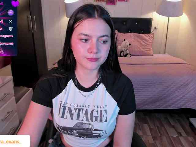 NahiaraEvans- NahiaraEvans-