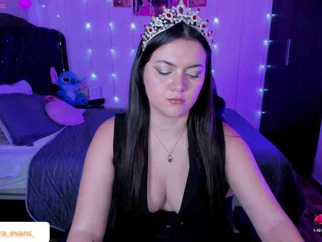 NahiaraEvans- webcam