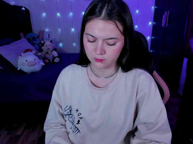 NahiaraEvans- webcam