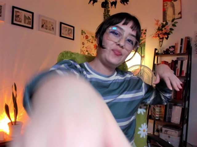 Luci--ana's BongaCams show and profile