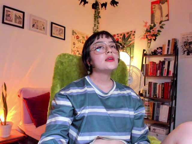 Luci--ana's BongaCams show and profile