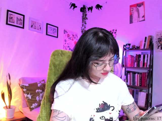 Luci--ana's BongaCams show and profile