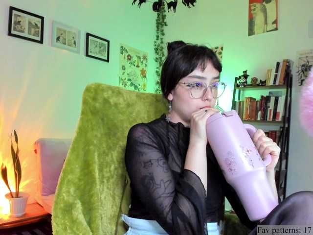 Luci--ana's BongaCams show and profile