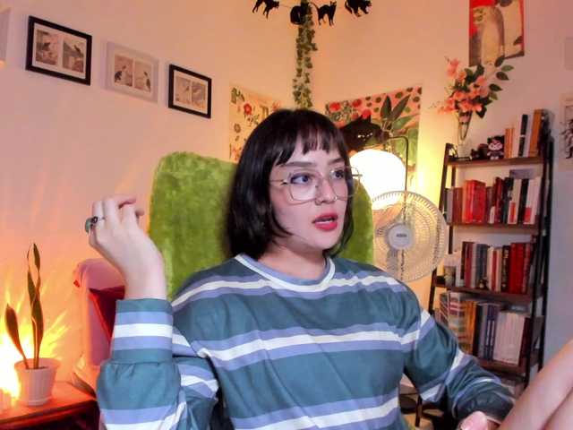 Luci--ana's BongaCams show and profile