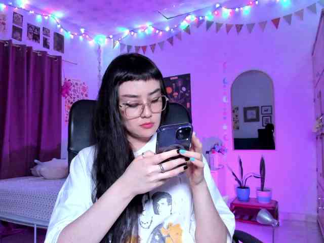 Luci--ana webcam