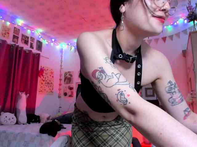 Luci--ana webcam