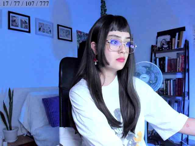 Luci--ana webcam