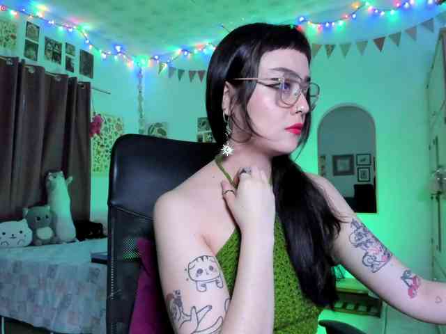 Luci--ana webcam