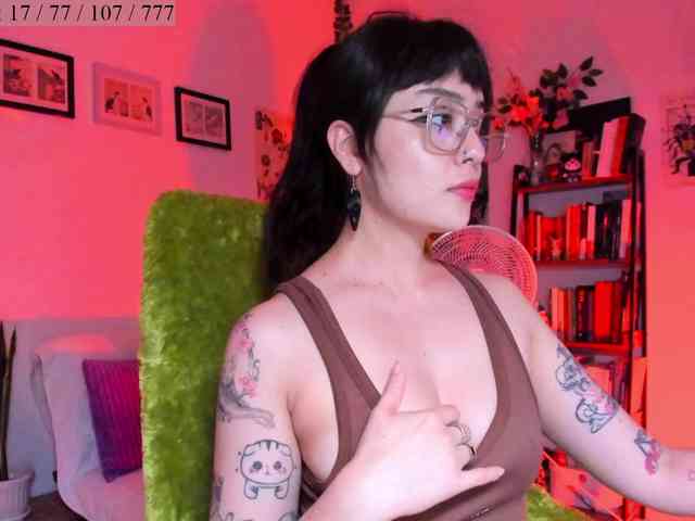Luci--ana webcam