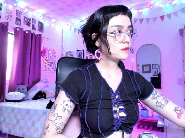 Luci--ana webcam