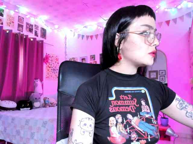 Luci--ana webcam