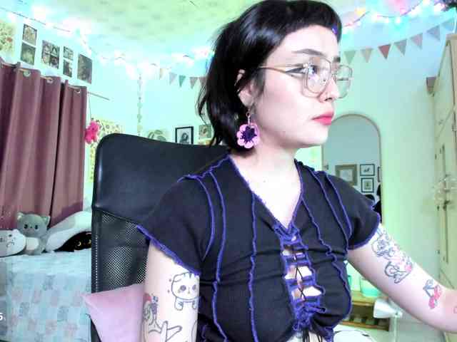 Luci--ana webcam