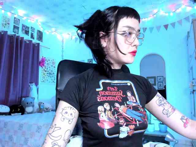 Luci--ana webcam
