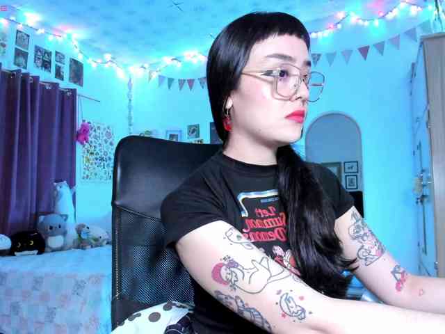 Luci--ana webcam