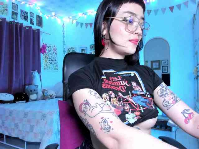 Luci--ana webcam