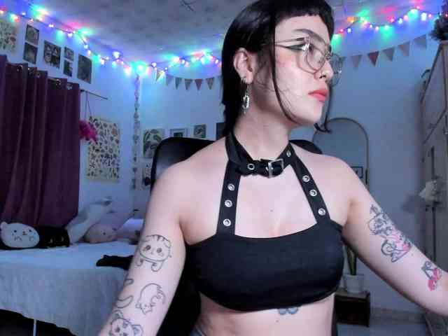 Luci--ana webcam