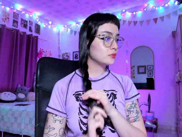 Luci--ana webcam