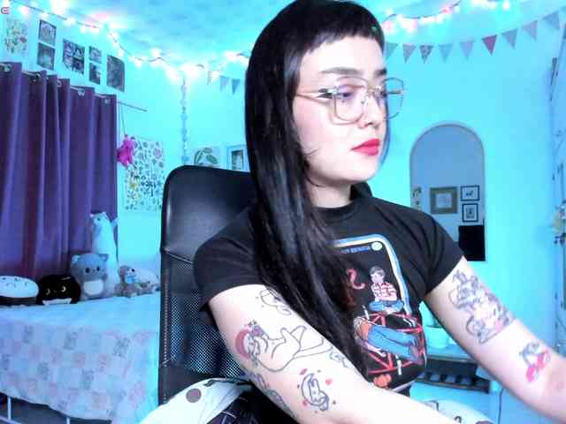 Luci--ana webcam