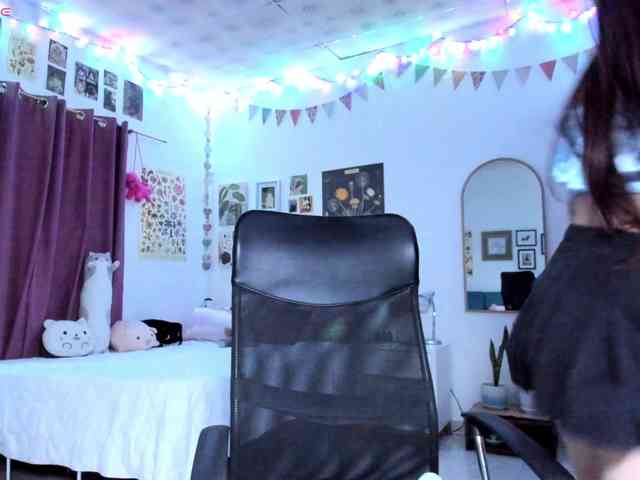 Luci--ana webcam