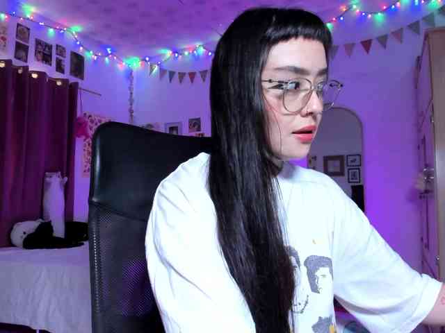 Luci--ana webcam