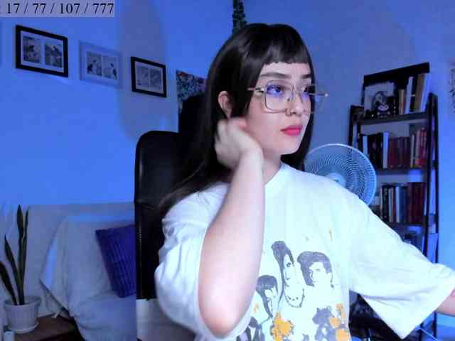 Luci--ana webcam