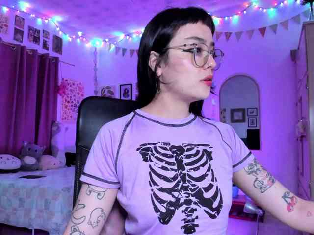 Luci--ana webcam