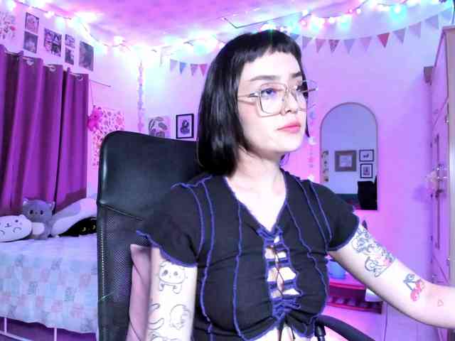 Luci--ana webcam