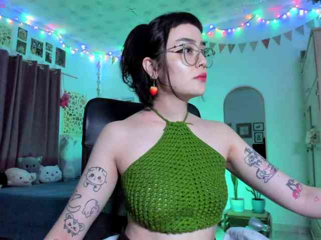 Luci--ana webcam