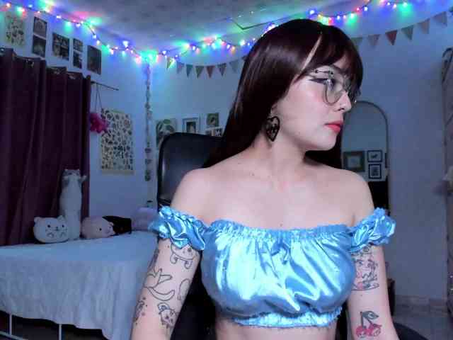 Luci--ana webcam