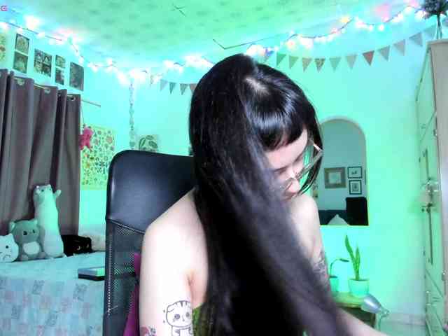 Luci--ana webcam