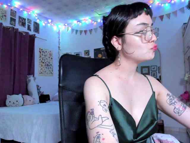 Luci--ana webcam