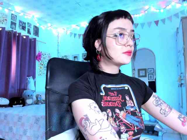 Luci--ana webcam