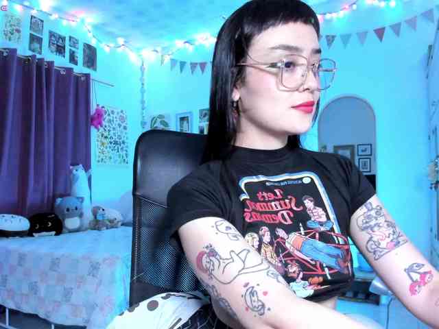 Luci--ana webcam