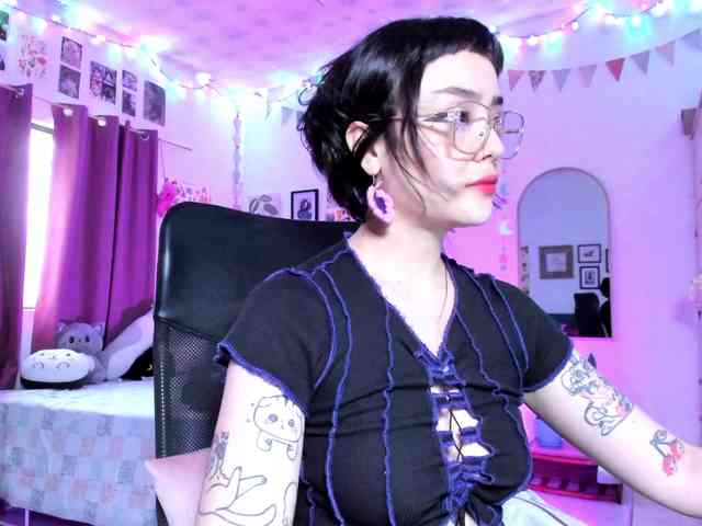 Luci--ana webcam