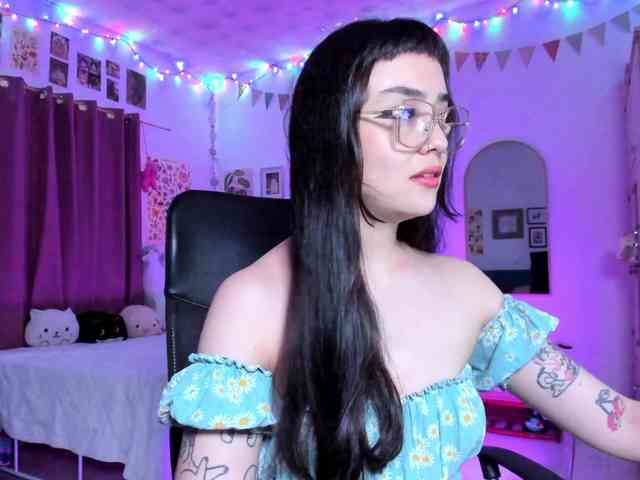 Luci--ana webcam