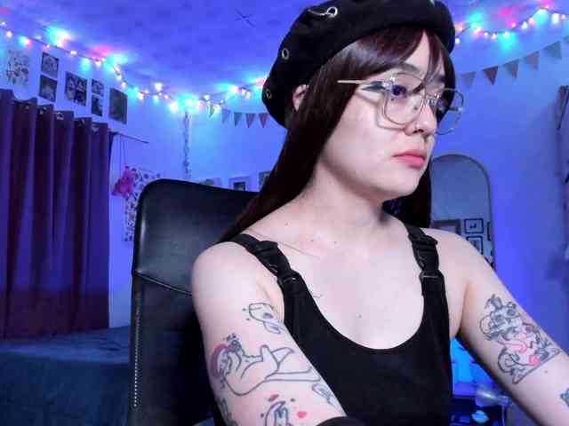 Luci--ana webcam