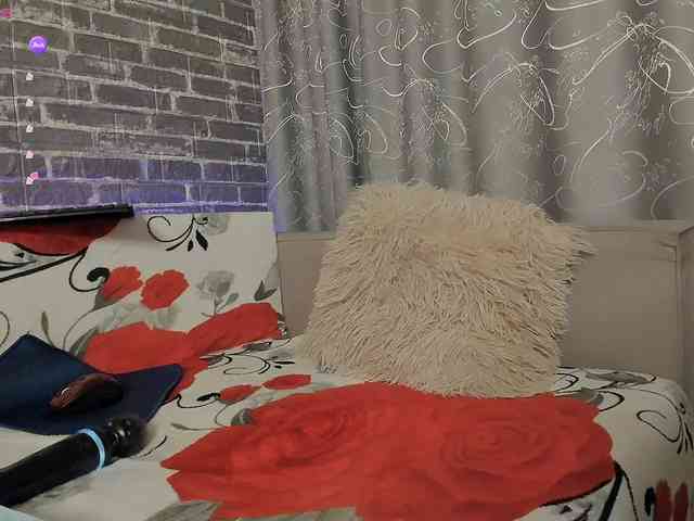 Adela27 webcam