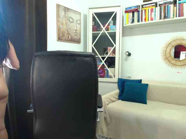Amasha111 webcam