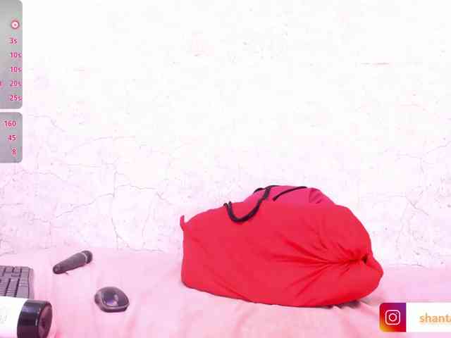 ShantalAddams webcam