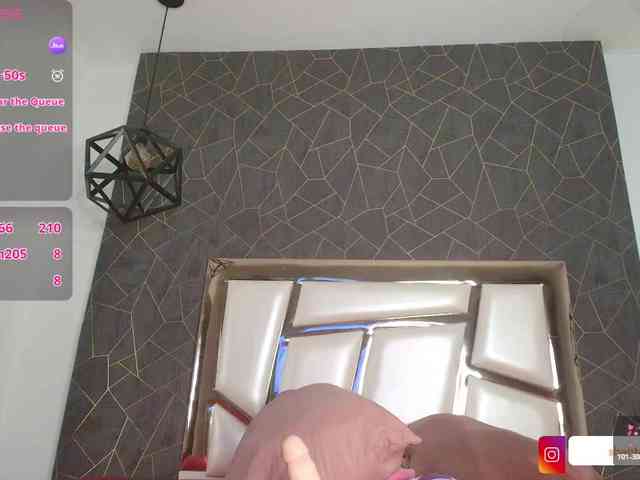 ShantalAddams webcam