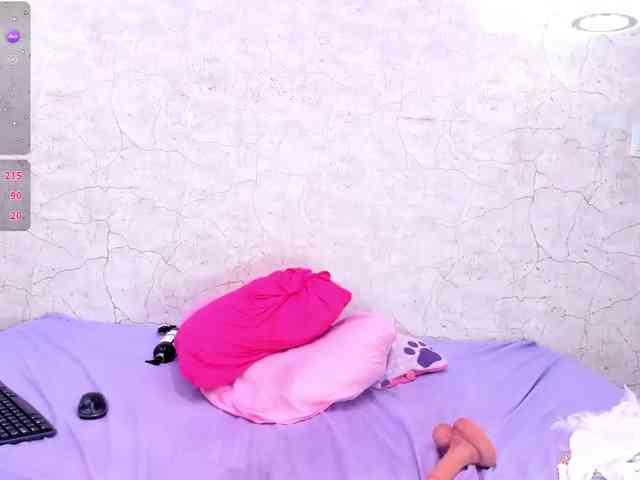 ShantalAddams webcam