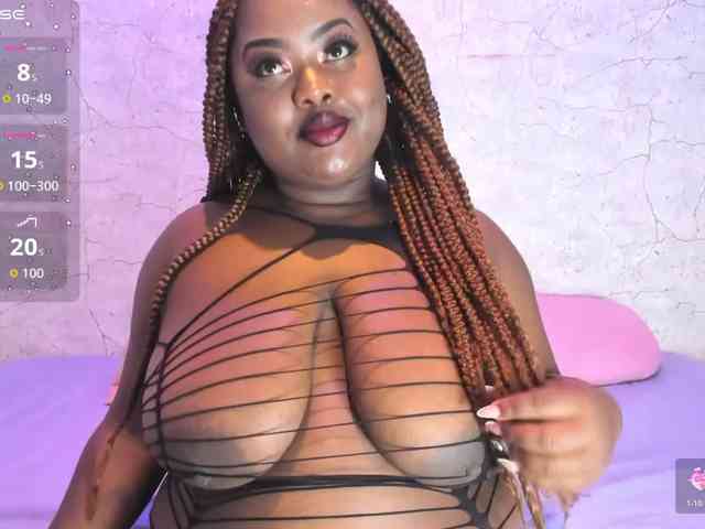 ShantalAddams webcam