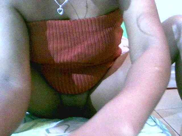 Juliesweety webcam