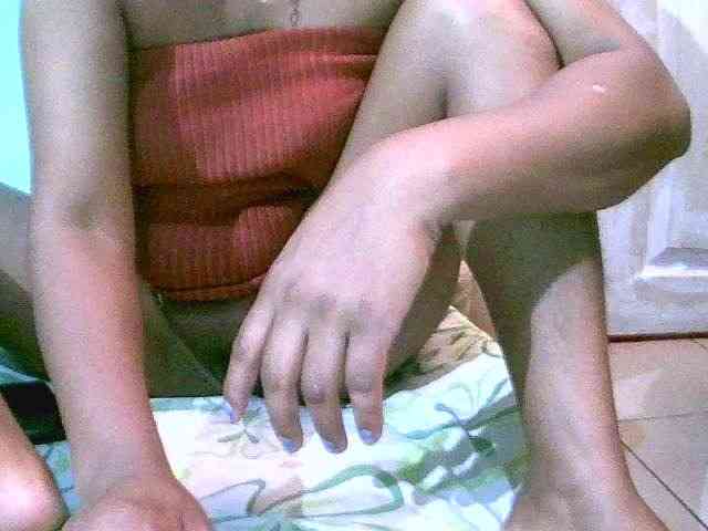 Juliesweety webcam