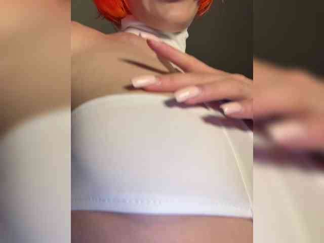 GlamModelHoney webcam