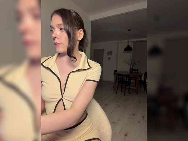 GlamModelHoney