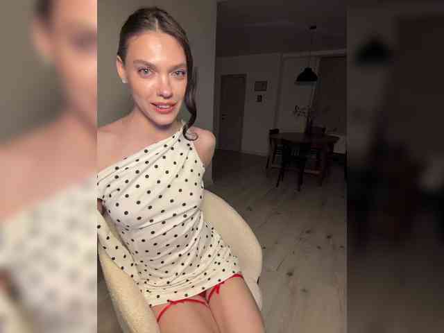 GlamModelHoney