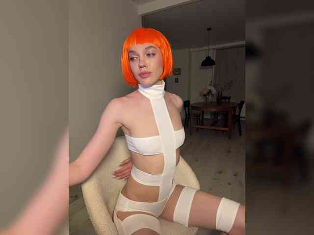 GlamModelHoney webcam