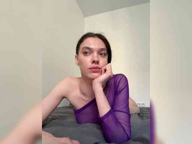 GlamModelHoney webcam