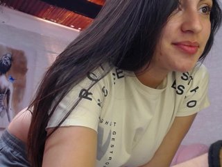 Alaya-Cute Porn Show